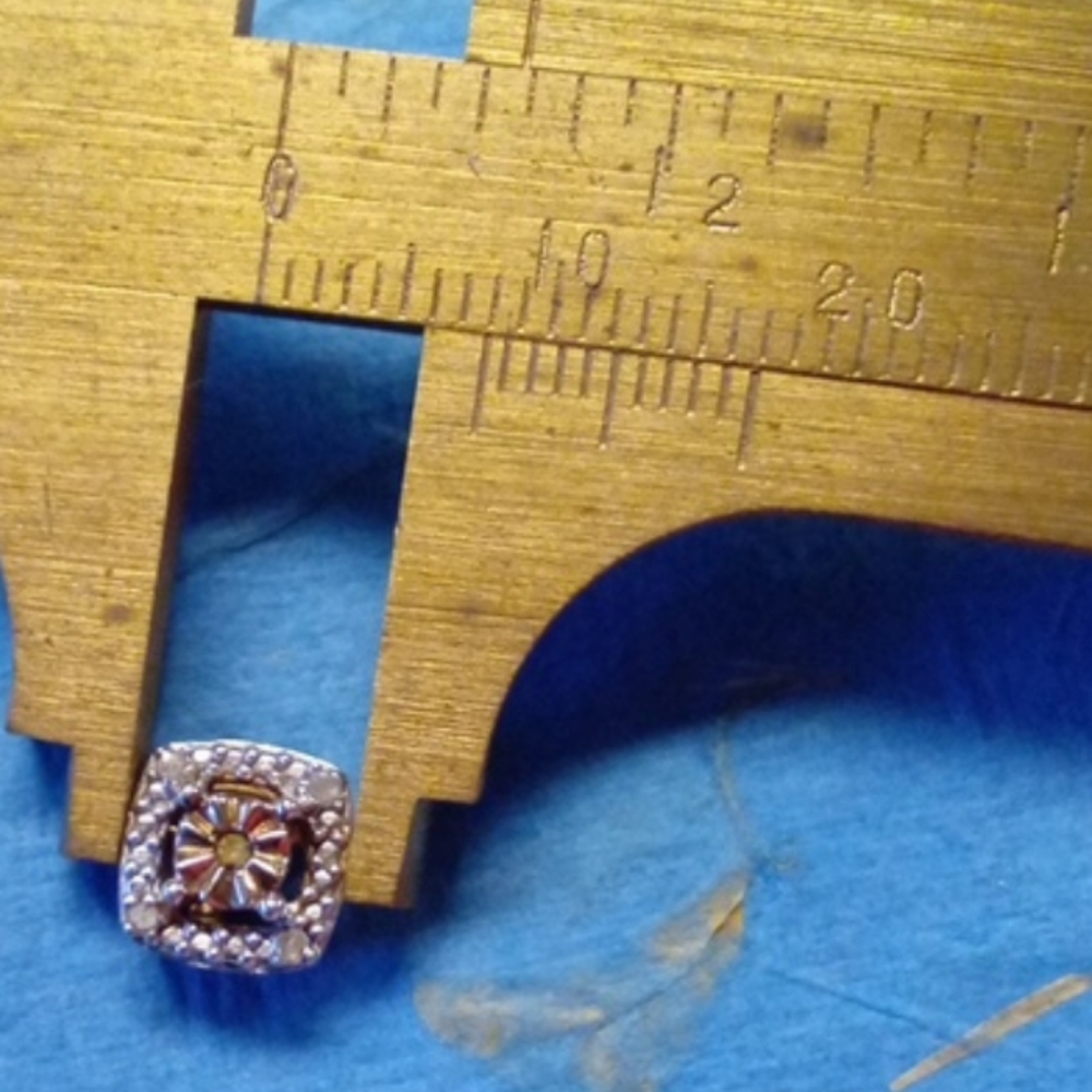 Gold Diamond Stud Earrings - Picture 7 of 7